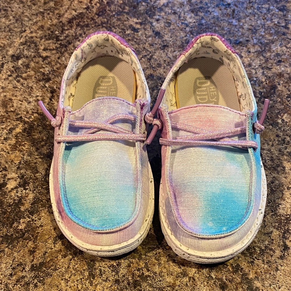 Hey Dude Wendy toddler Dreamer (unicorn)
